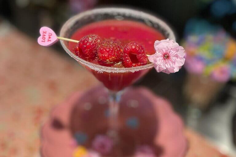 Cupid's Kiss Valentine's Cocktail
